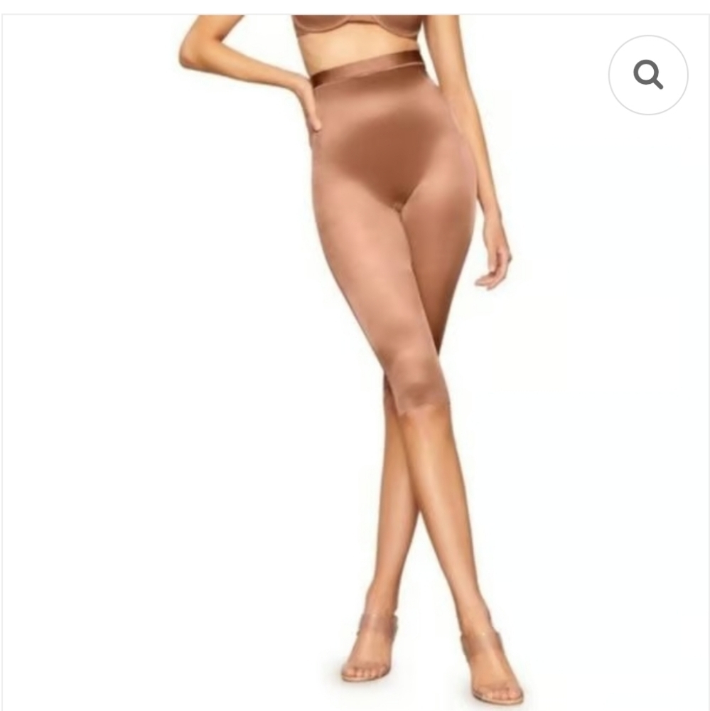 NWT SKIMS Simply Bare Collection Shapewear Cropped High Waist Leggings 4x Clay